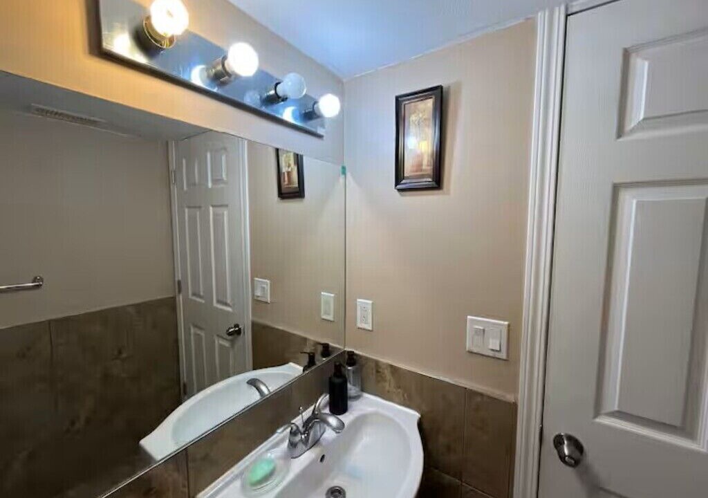 Photo of Bathroom in Bridlewood