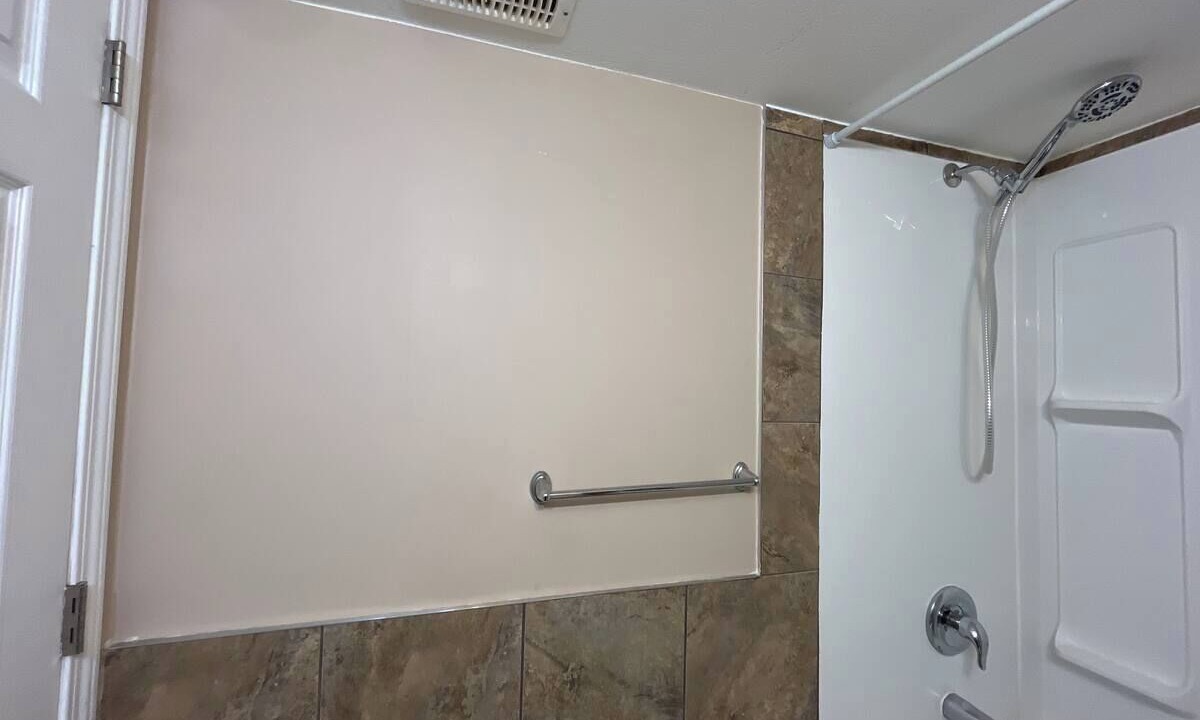 Photo of Bathroom in Bridlewood