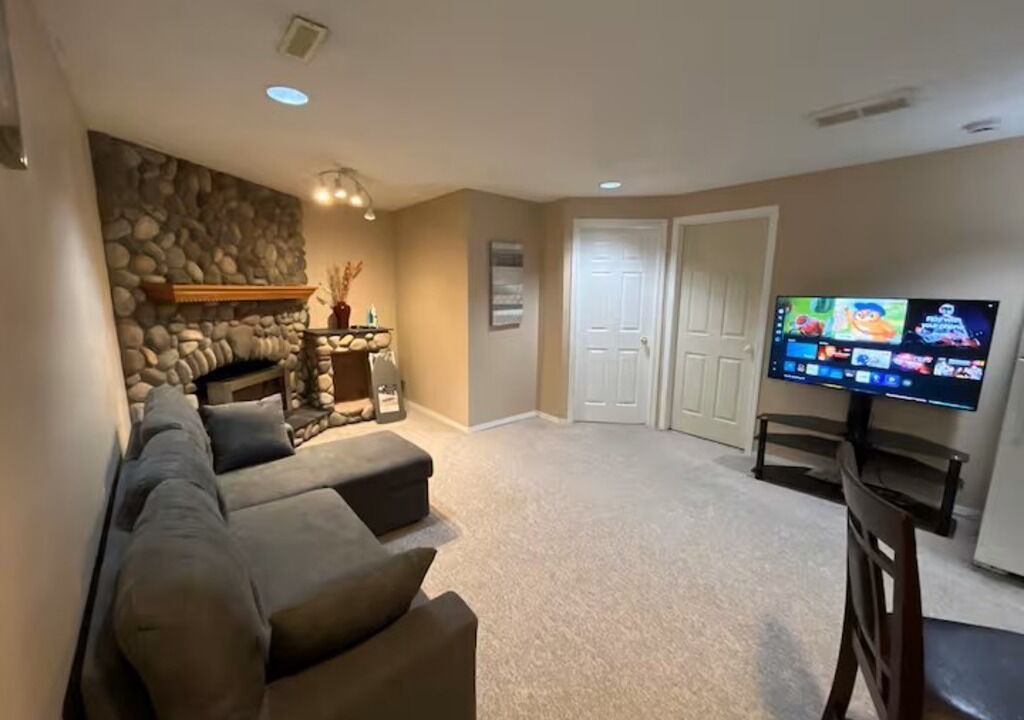 Photo of Livingroom in Bridlewood