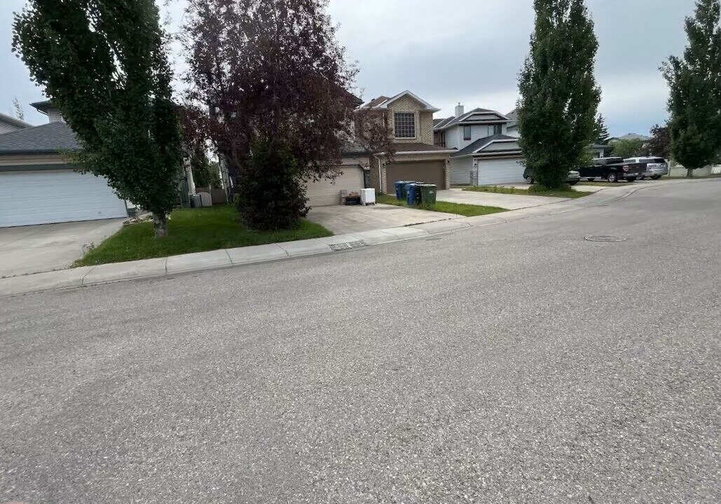 Photo of Others in Bridlewood