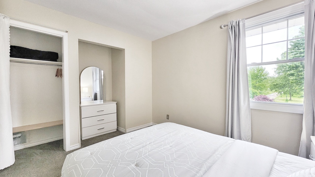 Photo of Bedroom in Niagara Falls