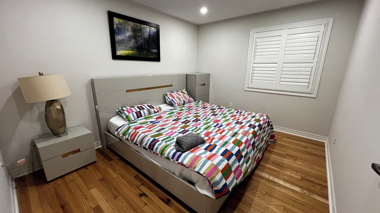 Photo of Bedroom in Halton Regional Municipality