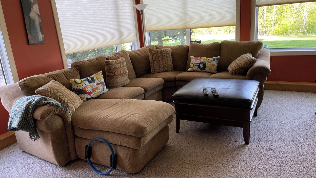 Photo of Livingroom in Springbank