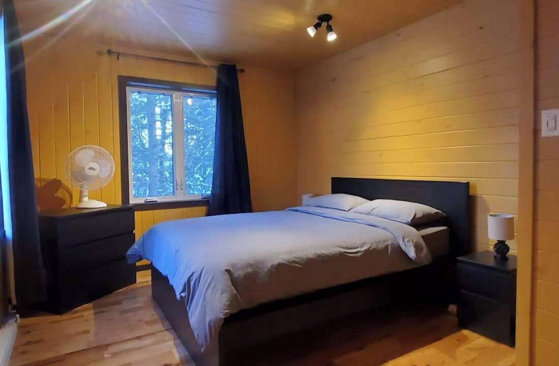 Photo of Bedroom in Grenville-sur-la-Rouge