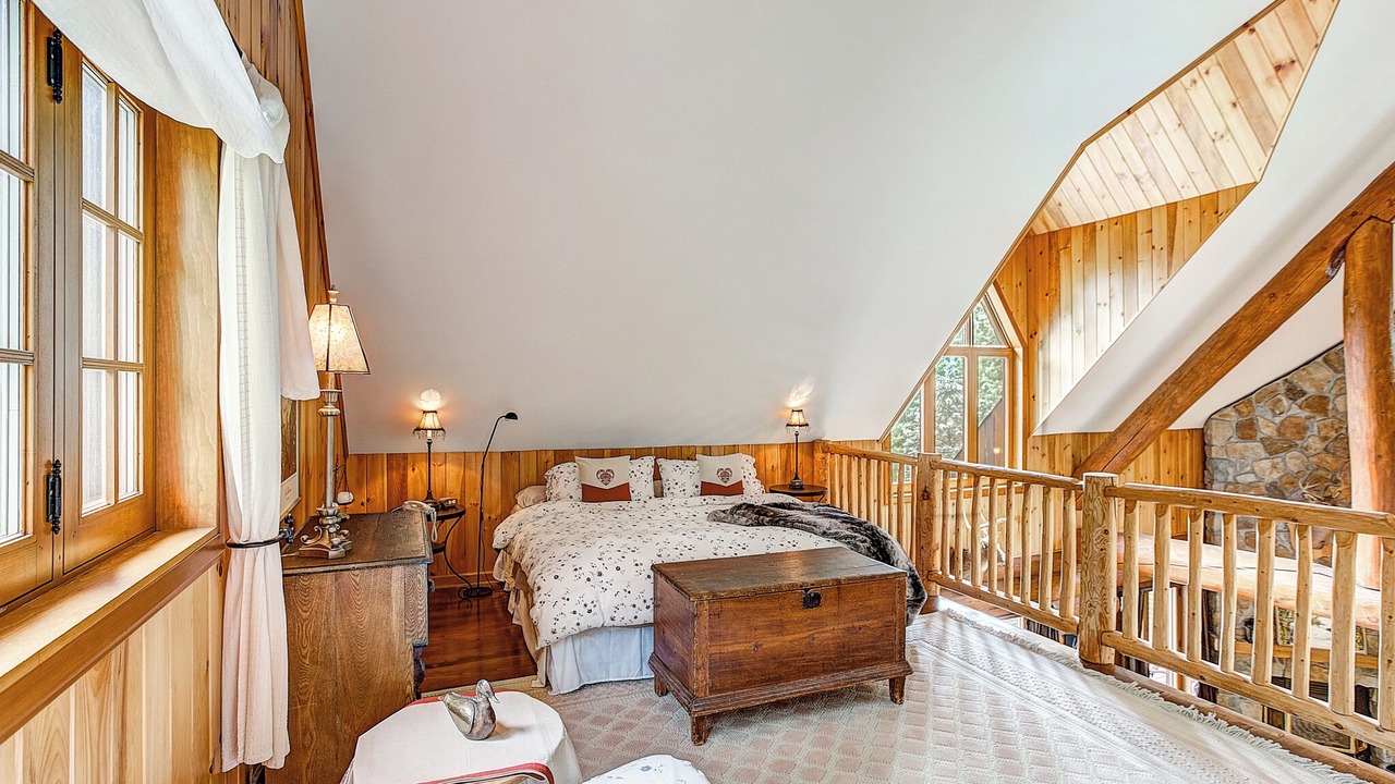 Photo of Bedroom in Saint-Andre-d'Argenteuil