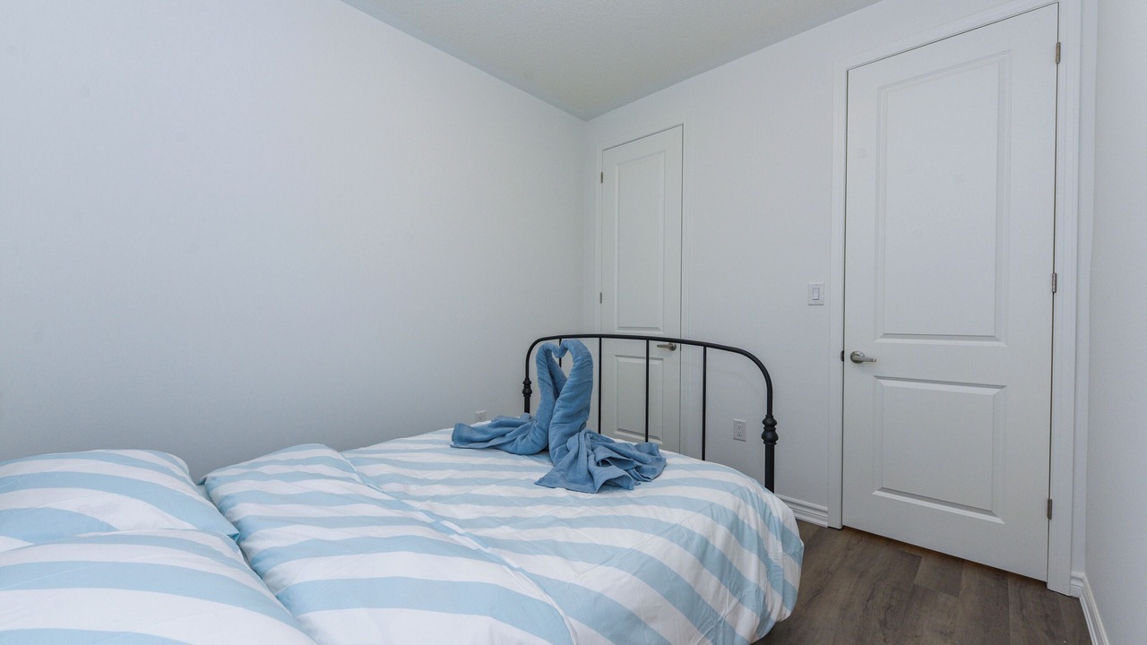 Photo of Bedroom in Halton Regional Municipality