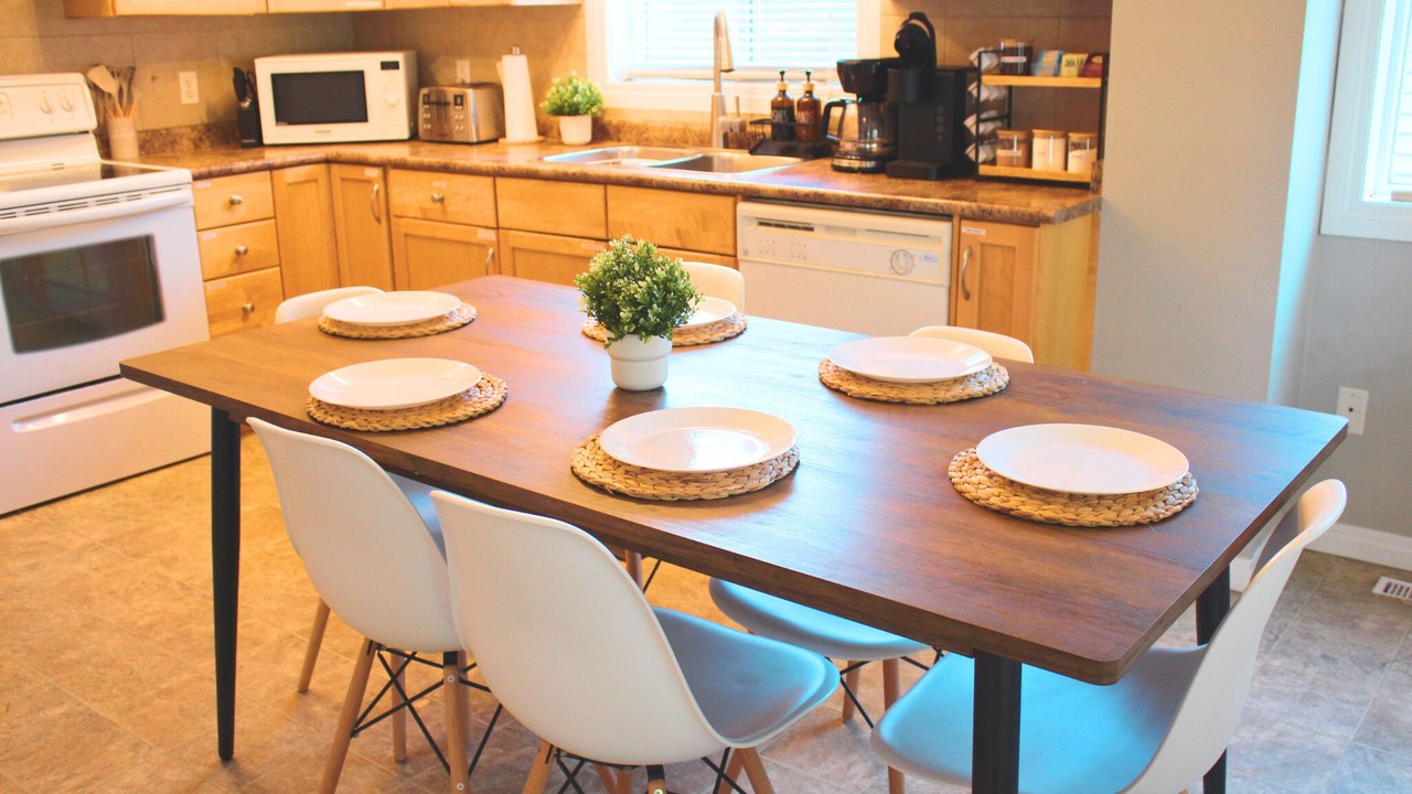Photo of Kitchen in North Central Edmonton