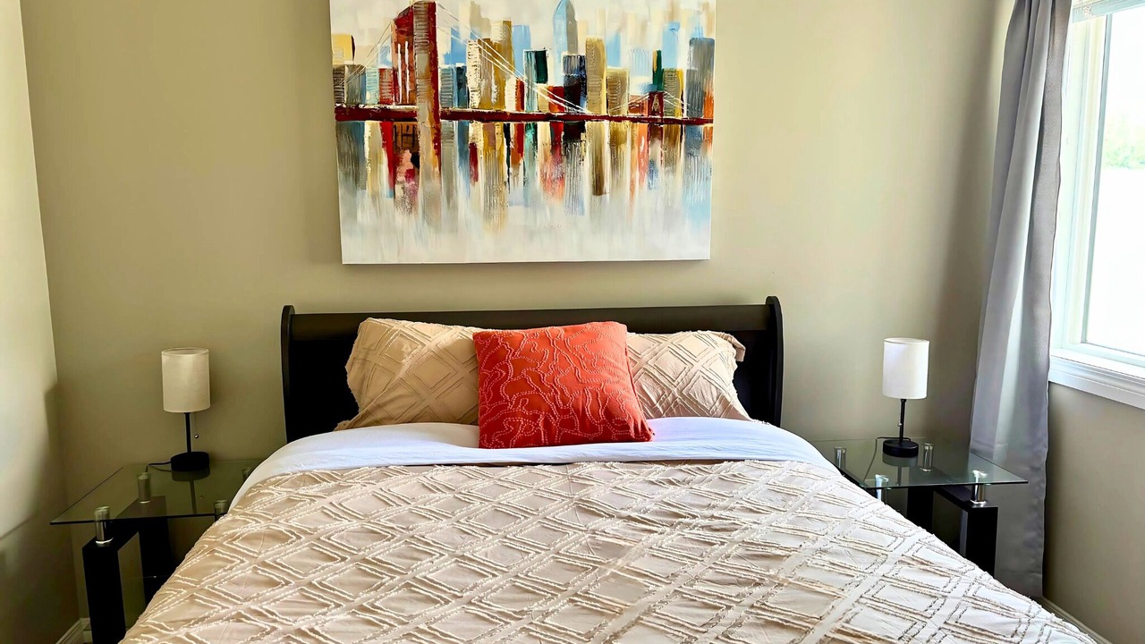 Photo of Bedroom in North Central Edmonton