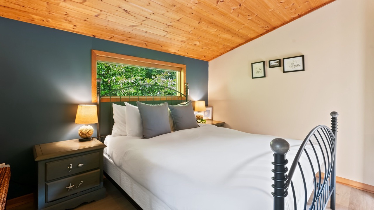 Photo of Others in Tofino