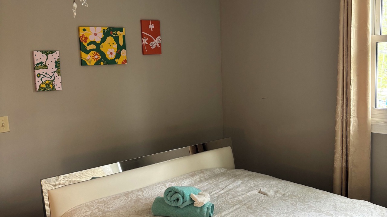 Photo of Bedroom in Crystal Beach