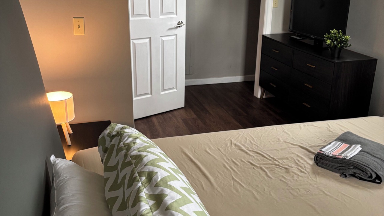 Photo of Bedroom in Crystal Beach