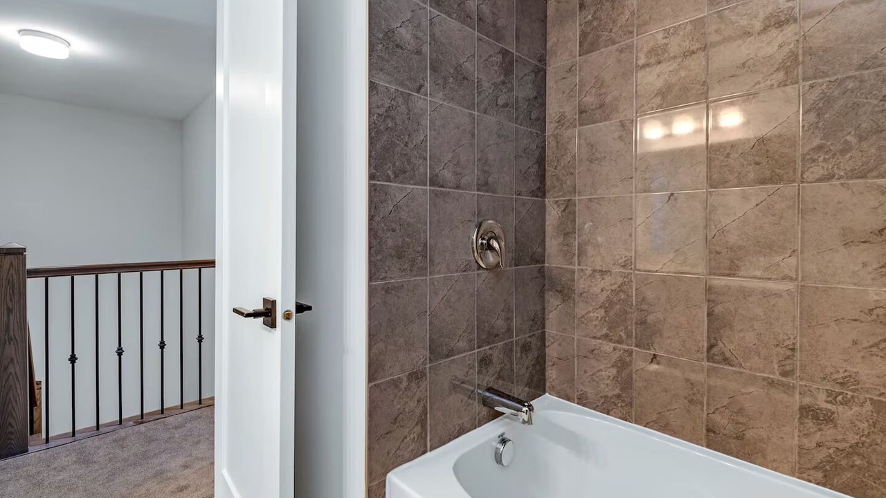 Photo of Bathroom in Cardinal Creek