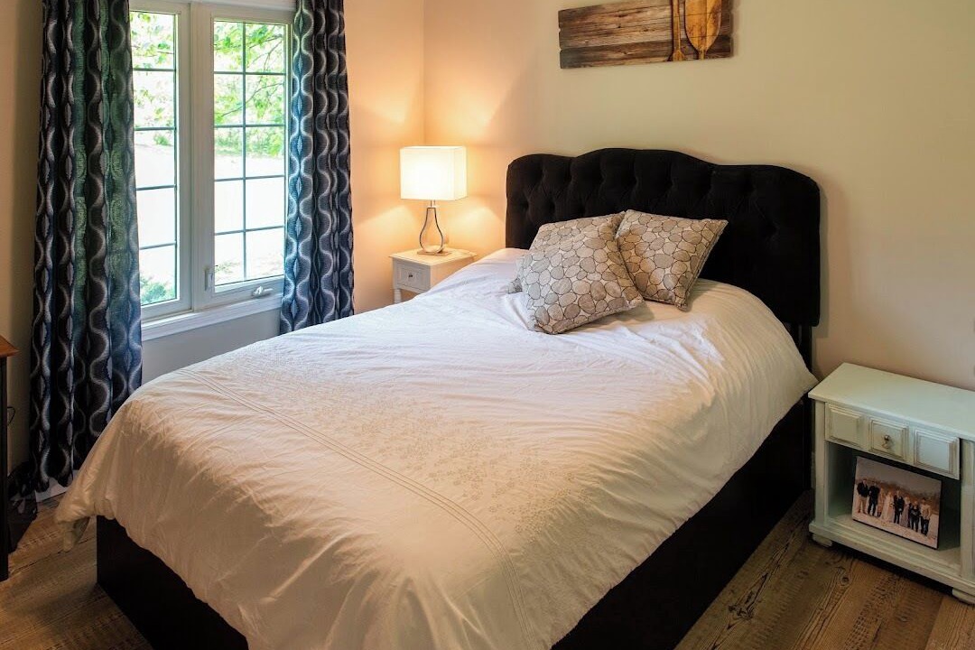 Photo of Bedroom in Cayuga