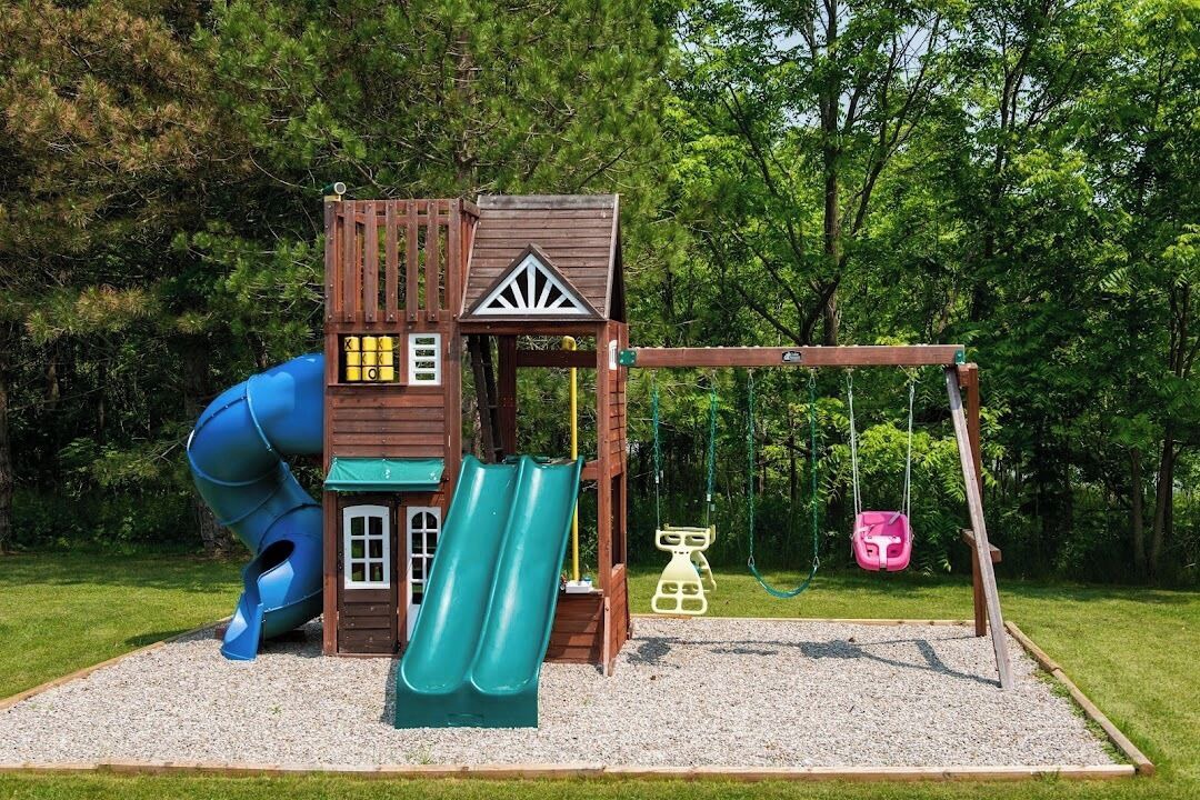 Photo of Others in Cayuga