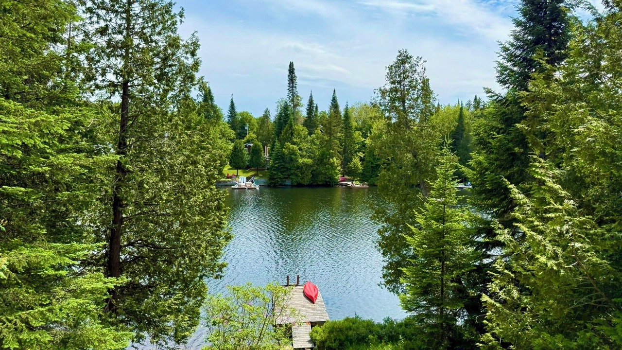 Photo of Others in St-Adolphe-d'Howard