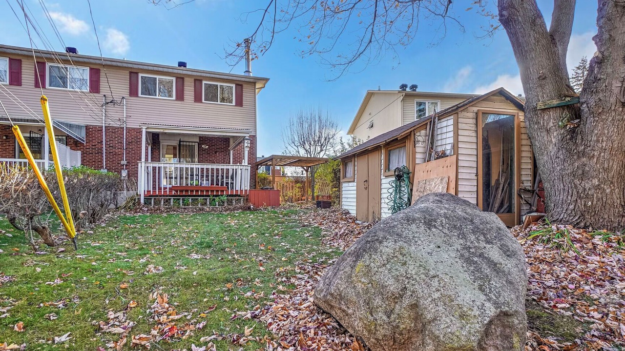 Photo of Outdoor in Brossard