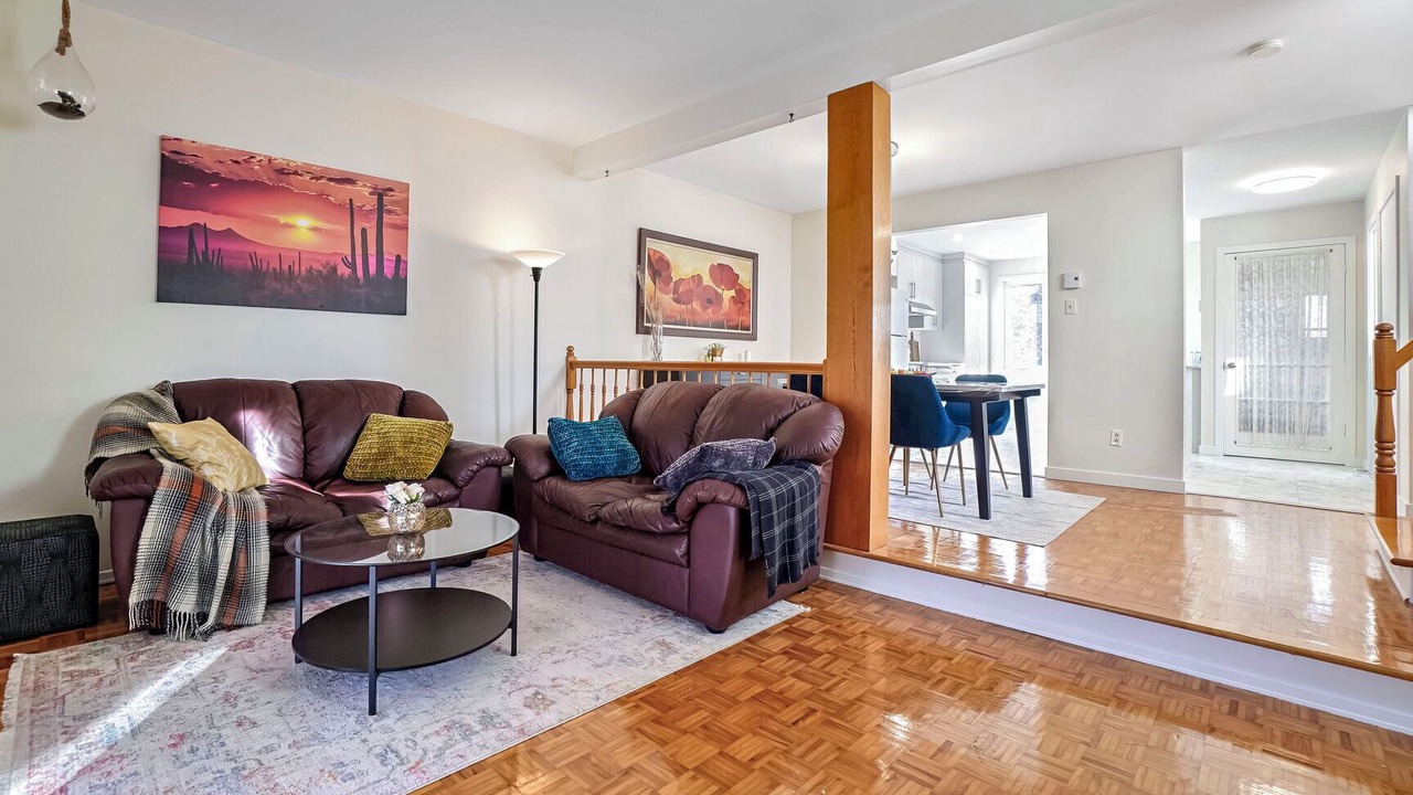 Photo of Livingroom in Brossard