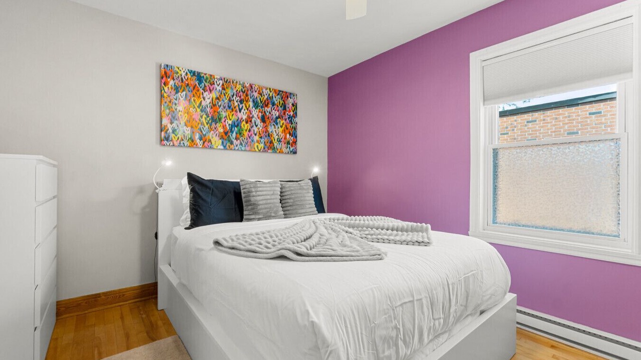 Photo of Bedroom in Rosemont-La Petite-Patrie