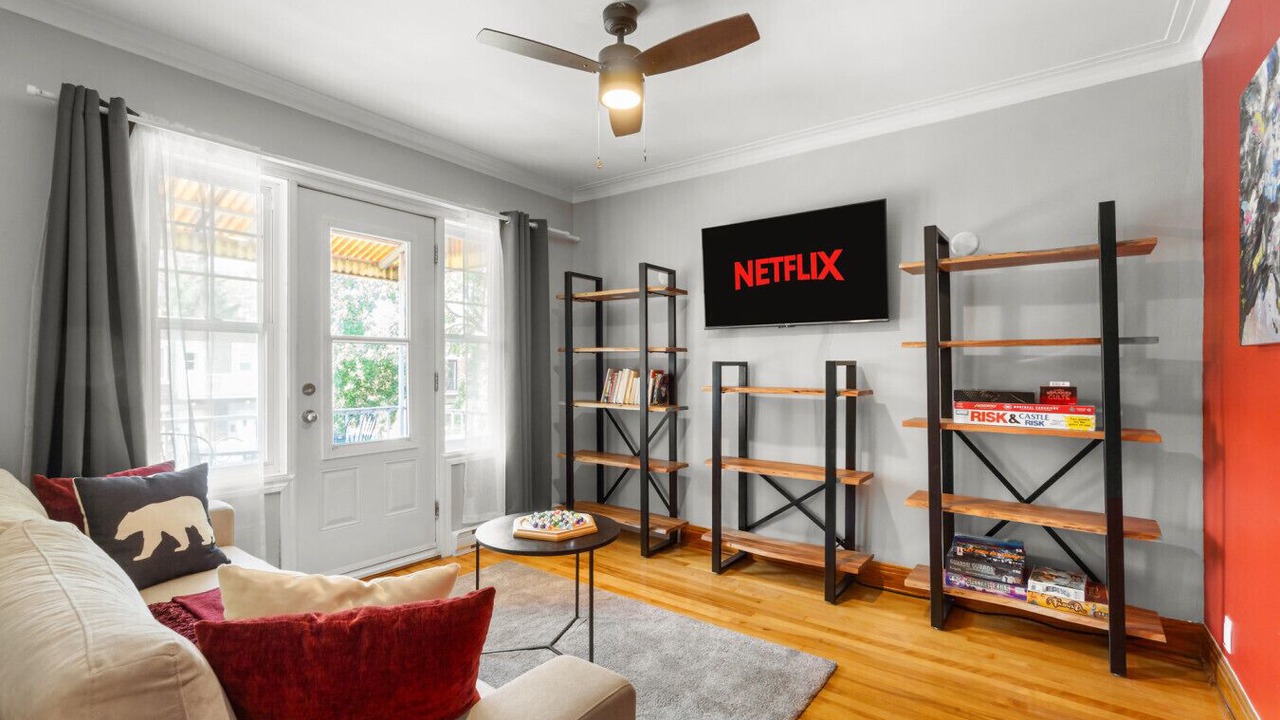 Photo of Livingroom in Rosemont-La Petite-Patrie