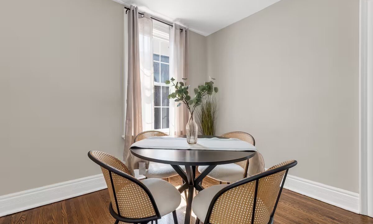 Photo of Livingroom in York - Haig