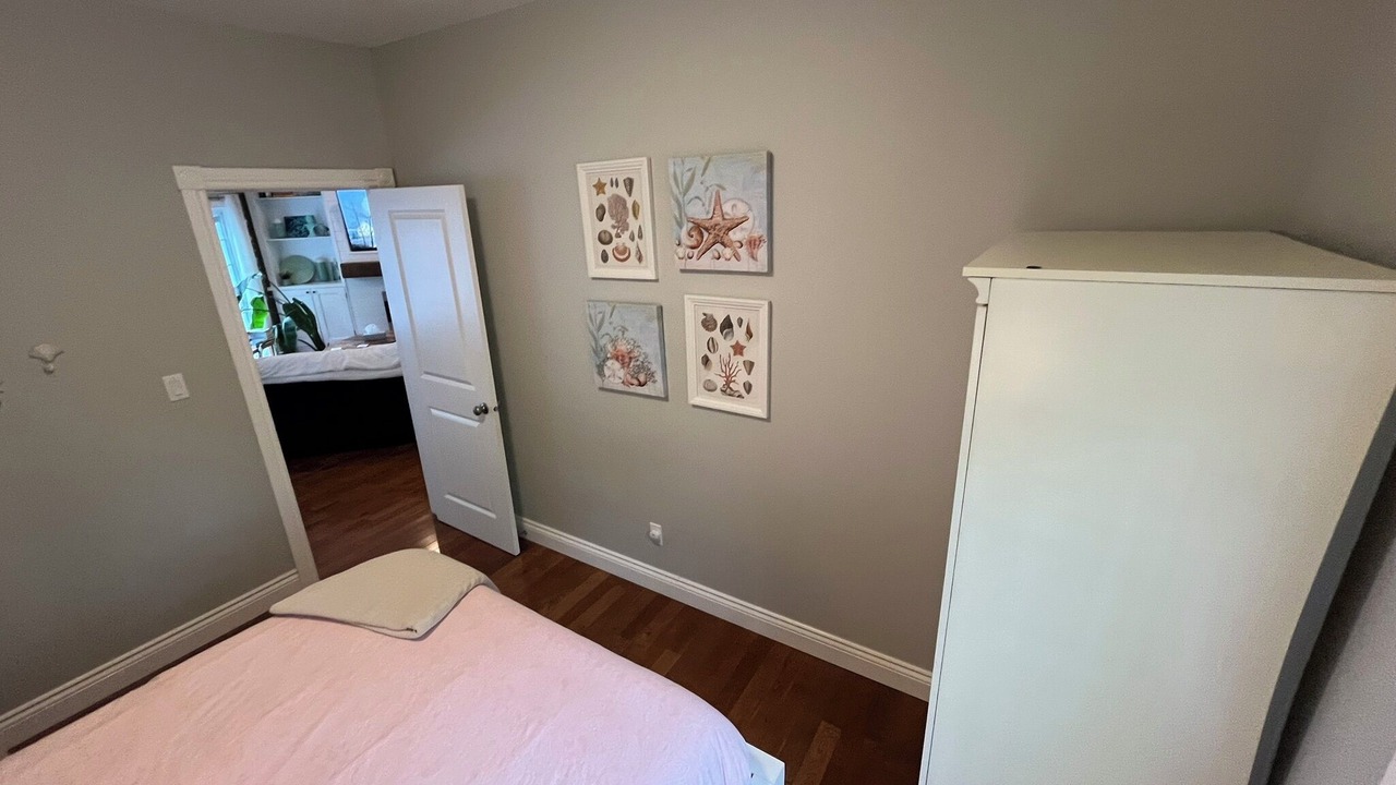 Photo of Bedroom in Sauble Beach