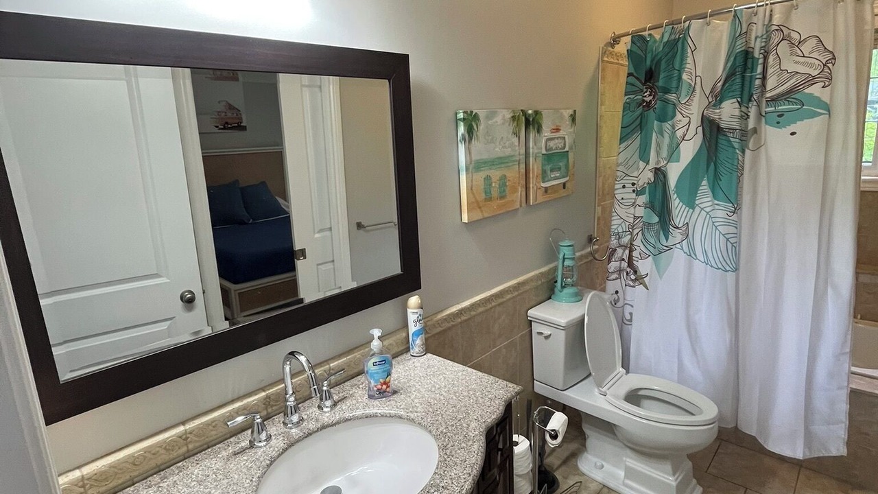Photo of Bathroom in Sauble Beach