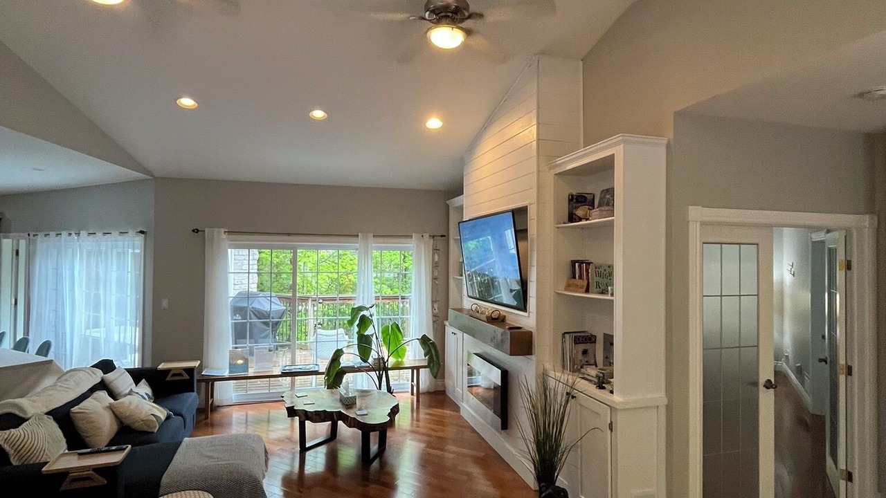 Photo of Livingroom in Sauble Beach