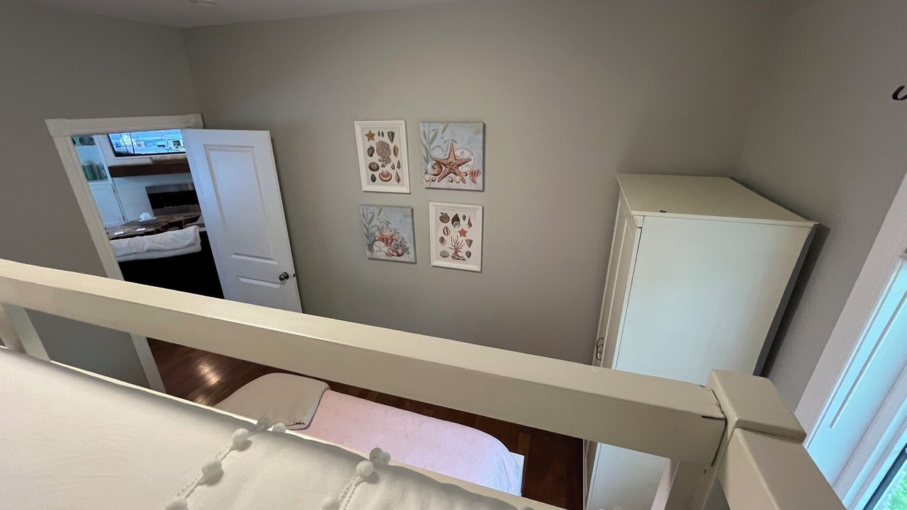 Photo of Bedroom in Sauble Beach