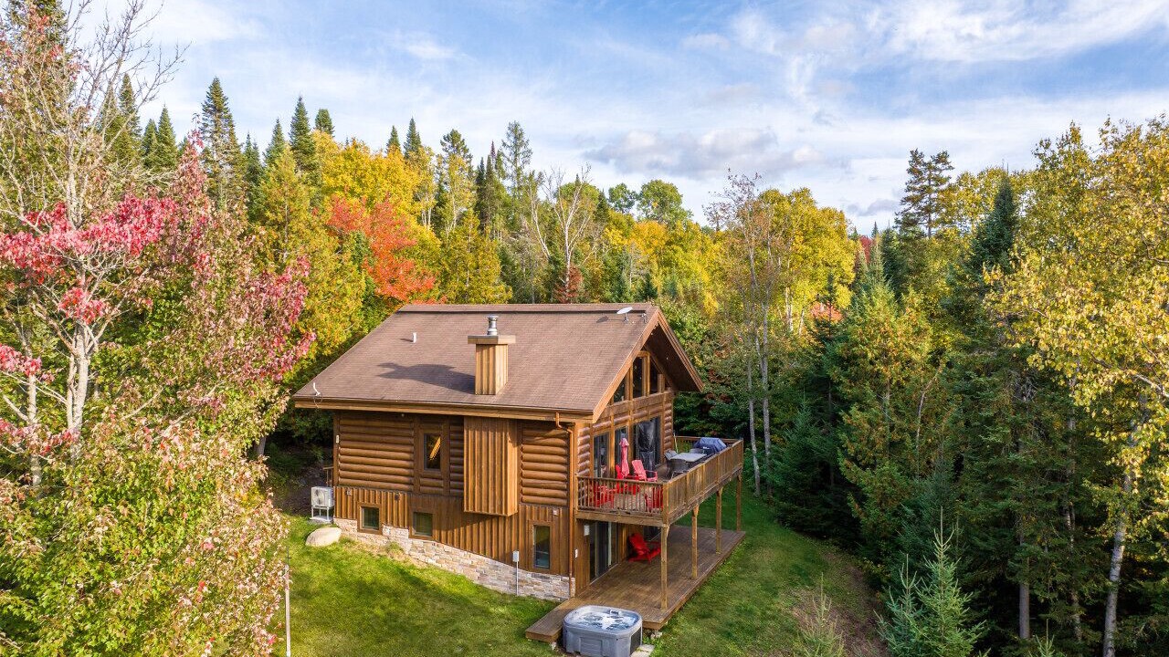 Photo of Outdoor in Val-des-Lacs