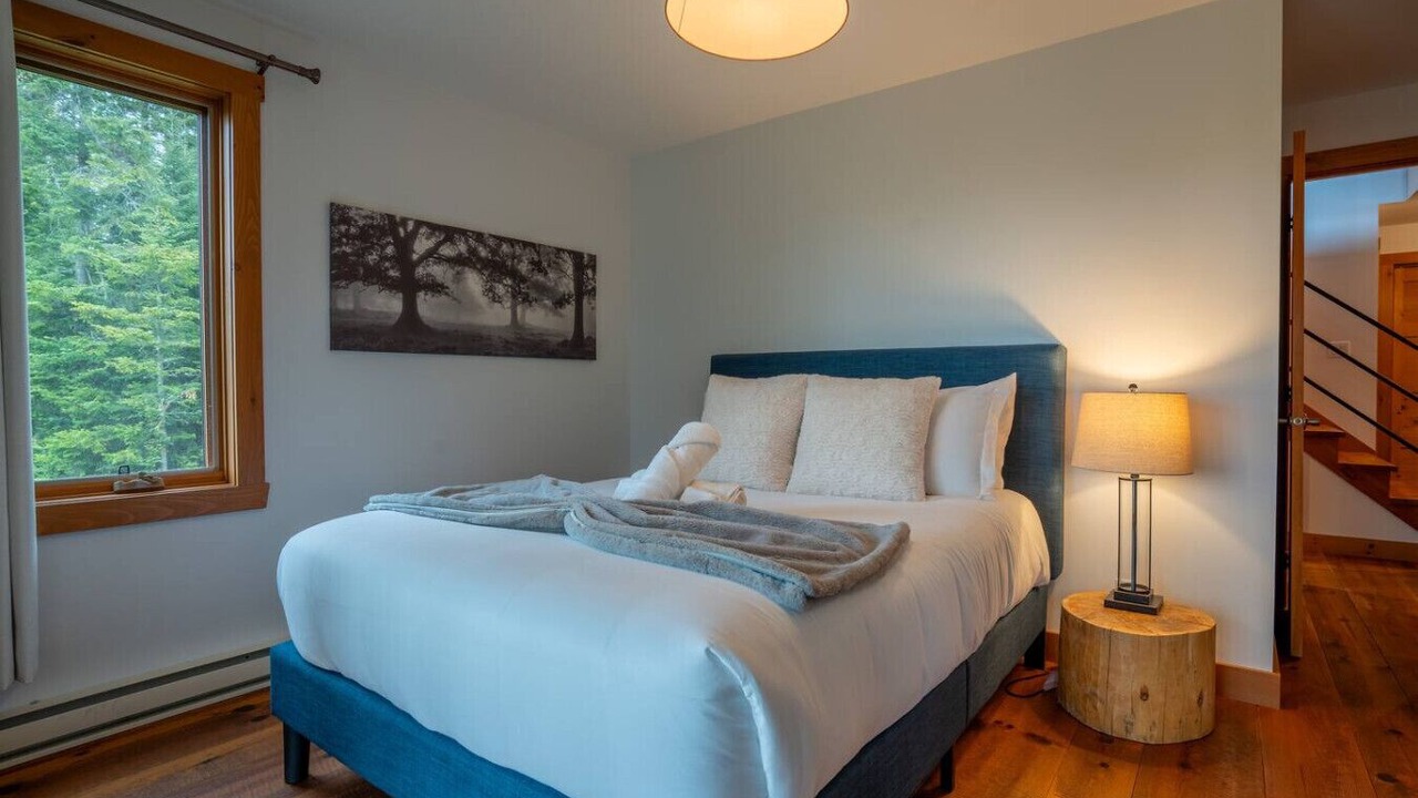 Photo of Bedroom in Val-des-Lacs