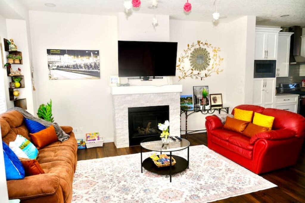 Photo of Livingroom in Southeast Calgary