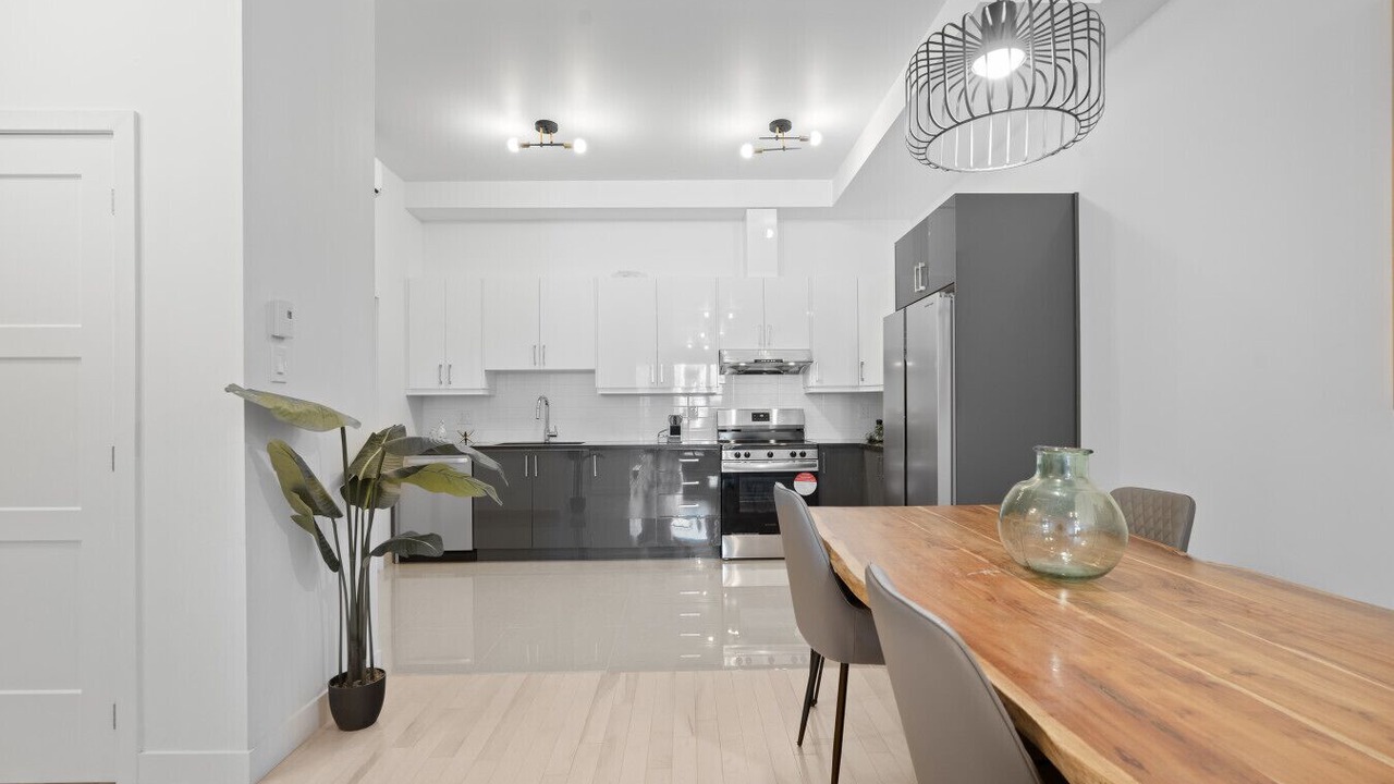 Photo of Kitchen in La Petite-Patrie