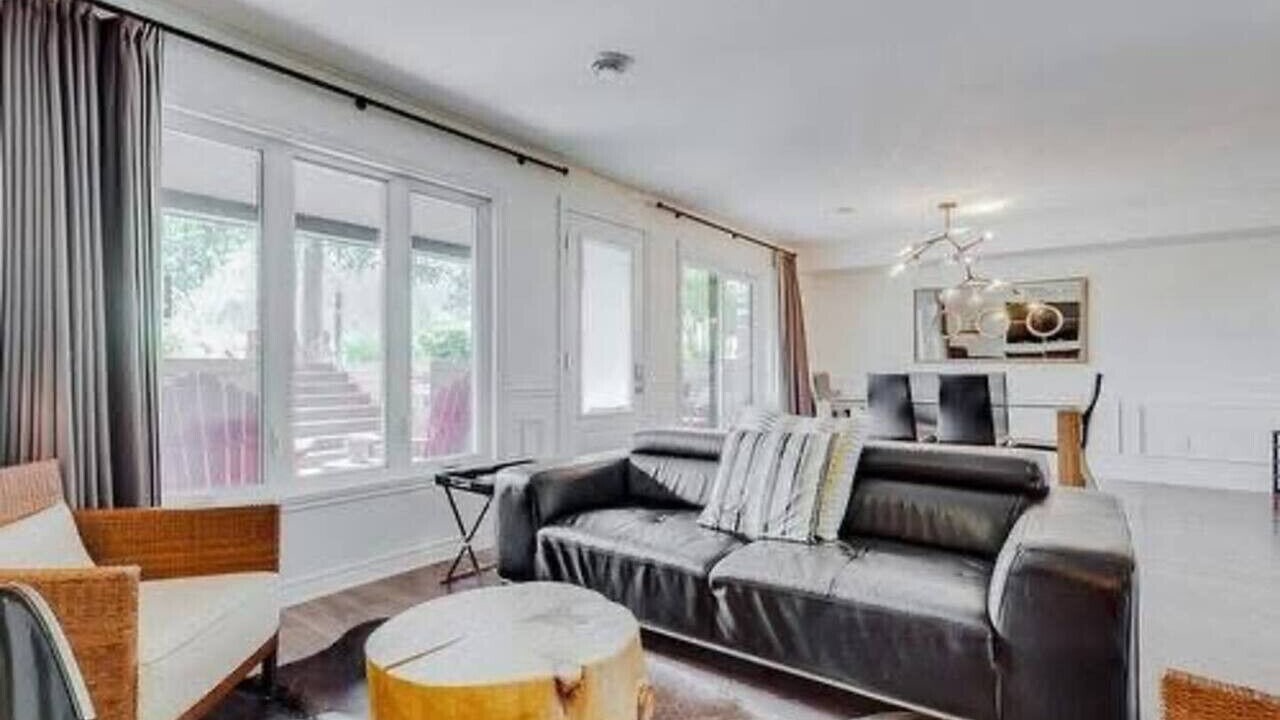 Photo of Livingroom in Saint-Sauveur