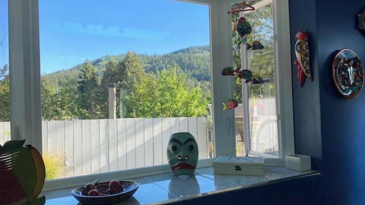 Photo of Others in Maple Bay