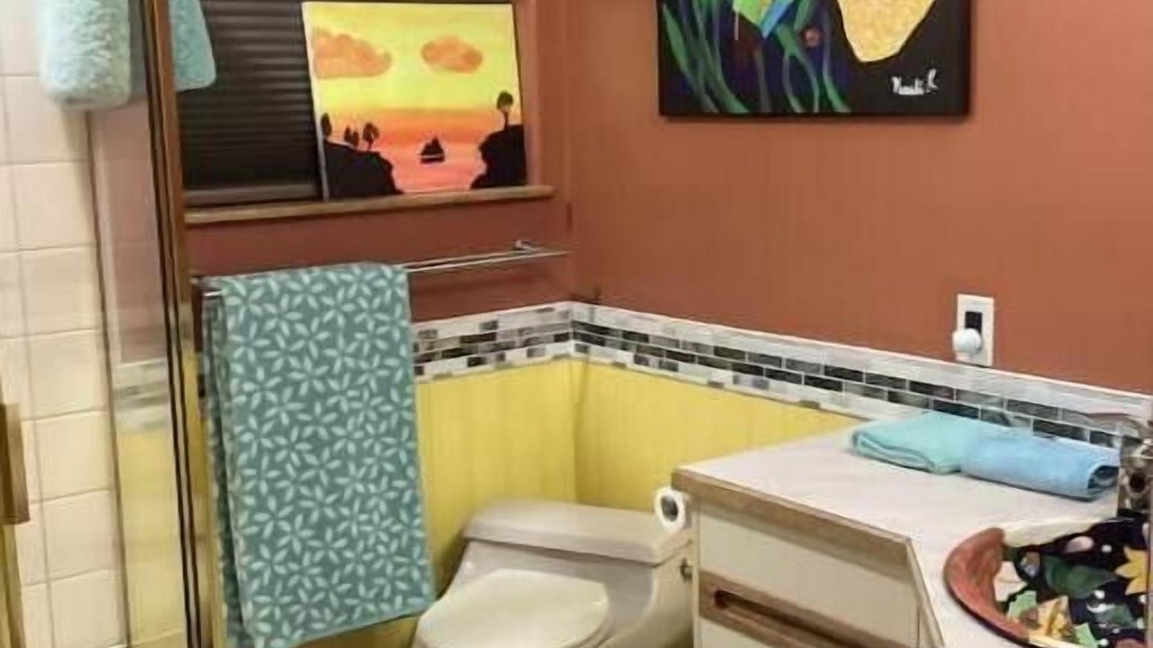 Photo of Bathroom in Maple Bay