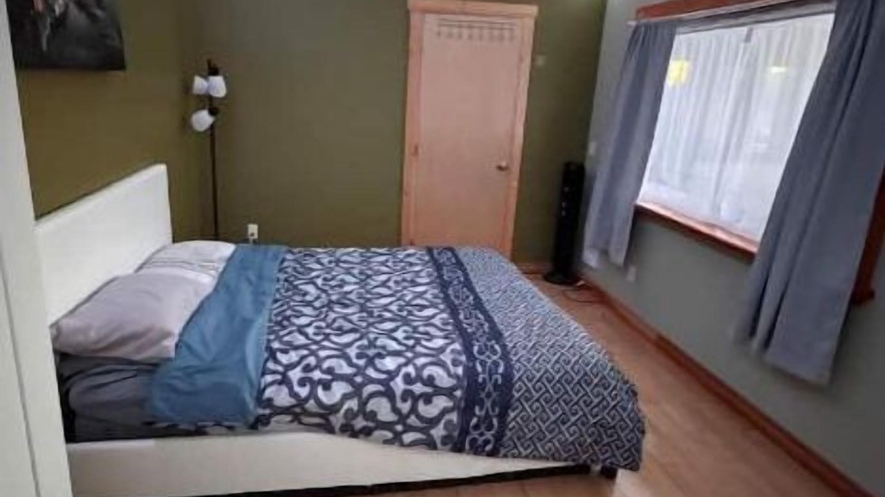 Photo of Bedroom in North Glenmore