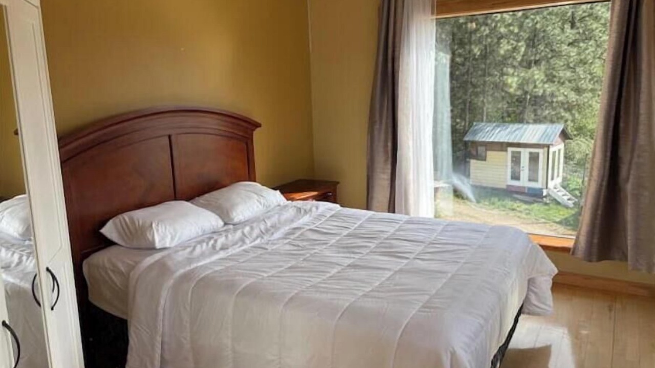 Photo of Bedroom in North Glenmore
