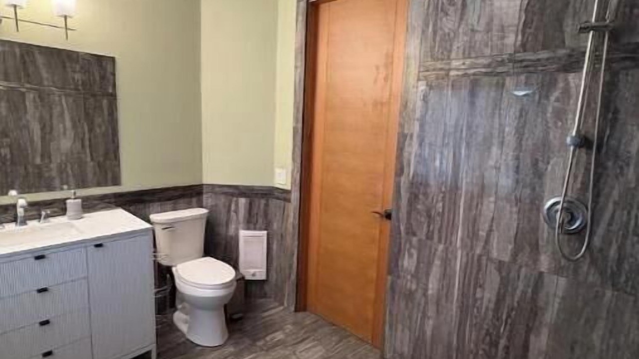 Photo of Bathroom in North Glenmore