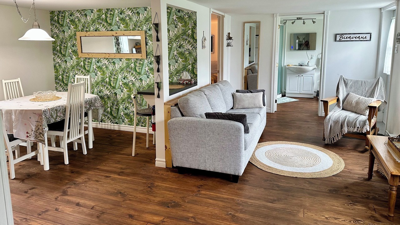Photo of Livingroom in Saint-Venant-de-Paquette