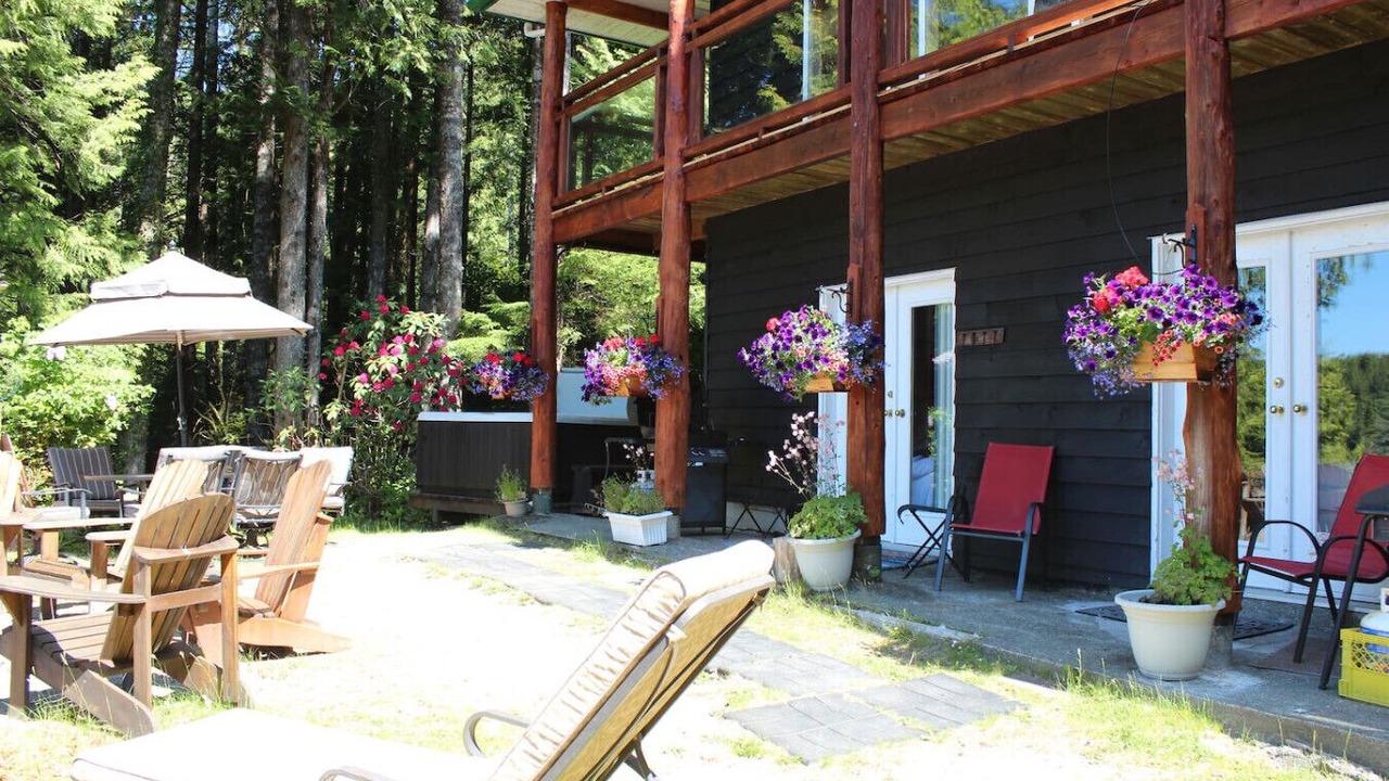 Photo of Others in Ucluelet