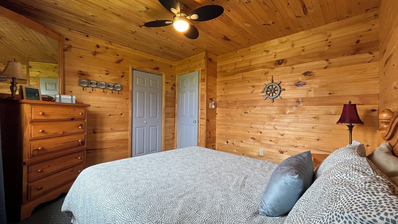 Photo of Bedroom in Corran Ban