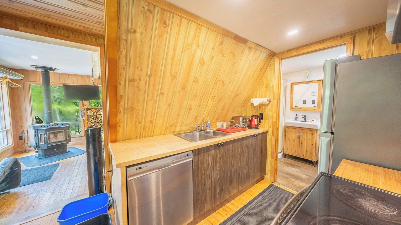 Photo of Kitchen in Portneuf Regional County Municipality