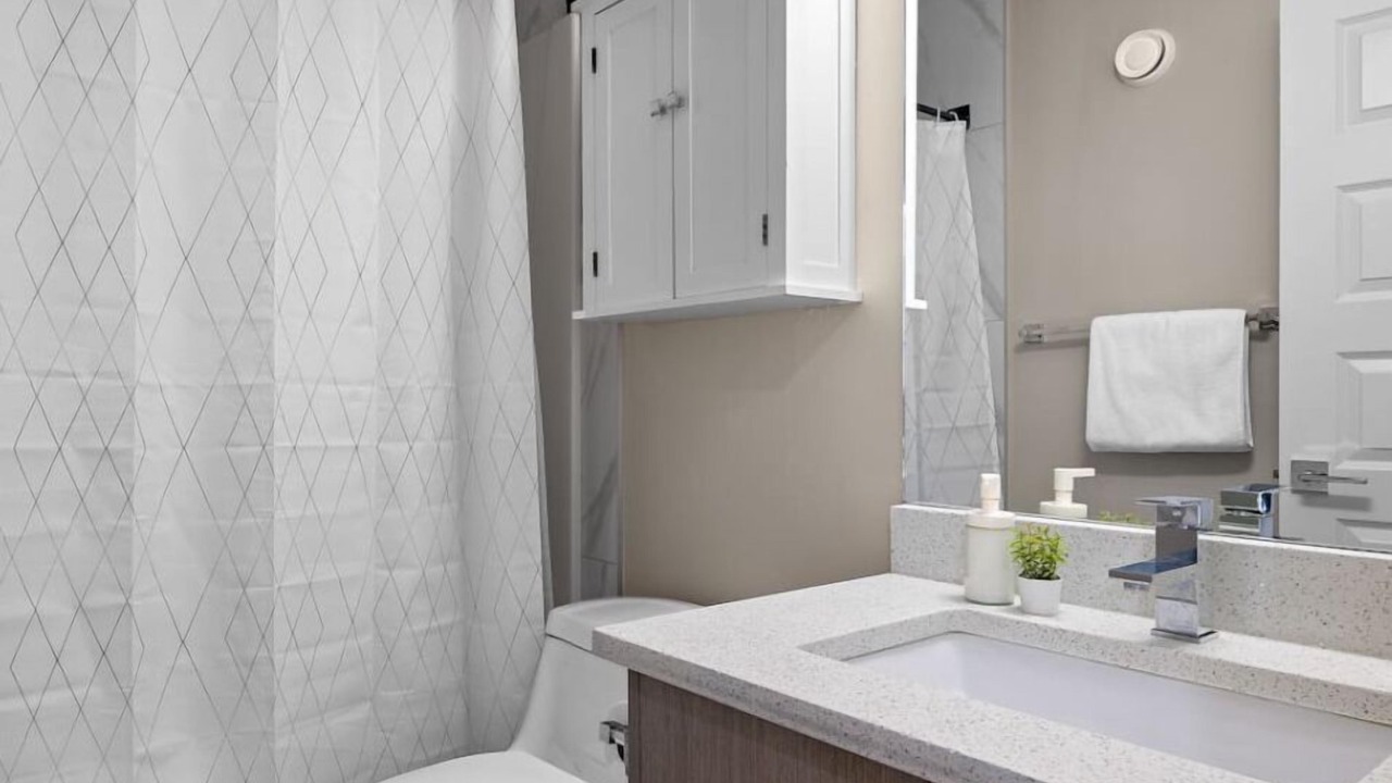 Photo of Bathroom in North Central Edmonton