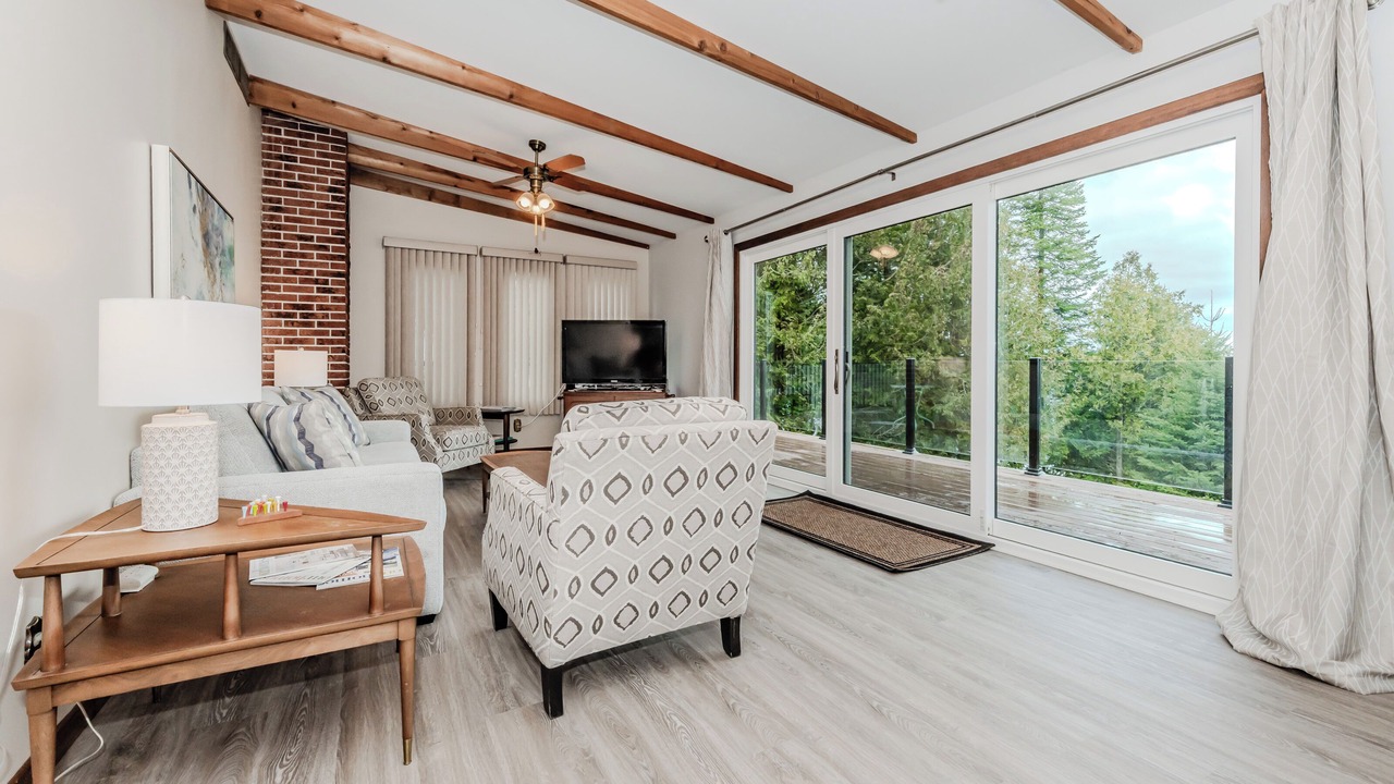 Photo of Bedroom in Wiarton