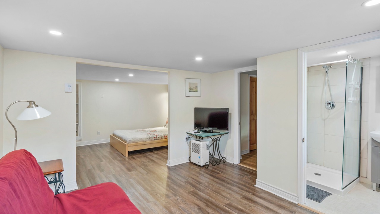 Photo of Bedroom in Parc Molson