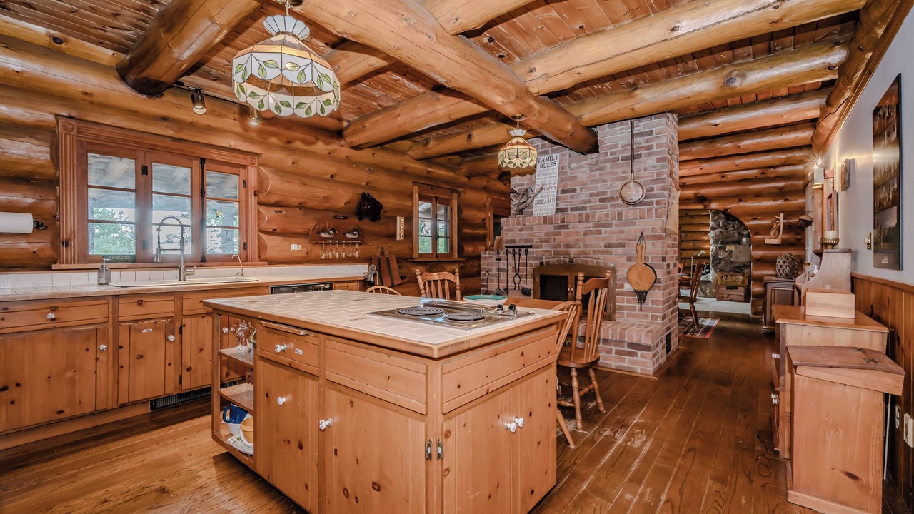 Photo of Livingroom in Lion's Head