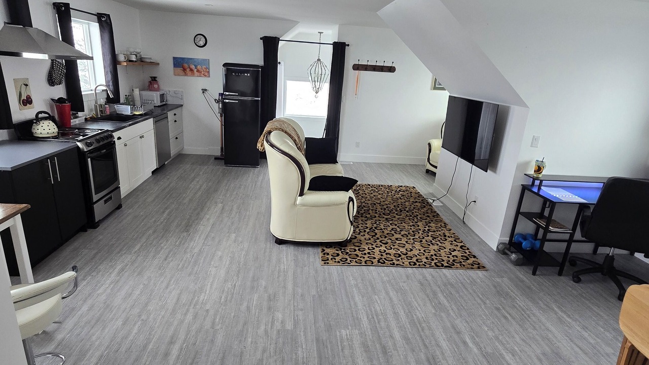 Photo of Livingroom in Vernon