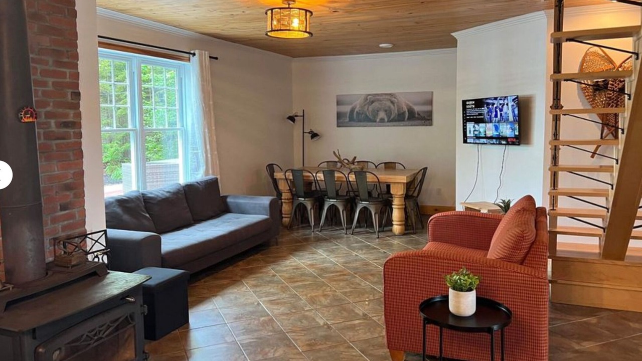 Photo of Livingroom in Beaulac-Garthby