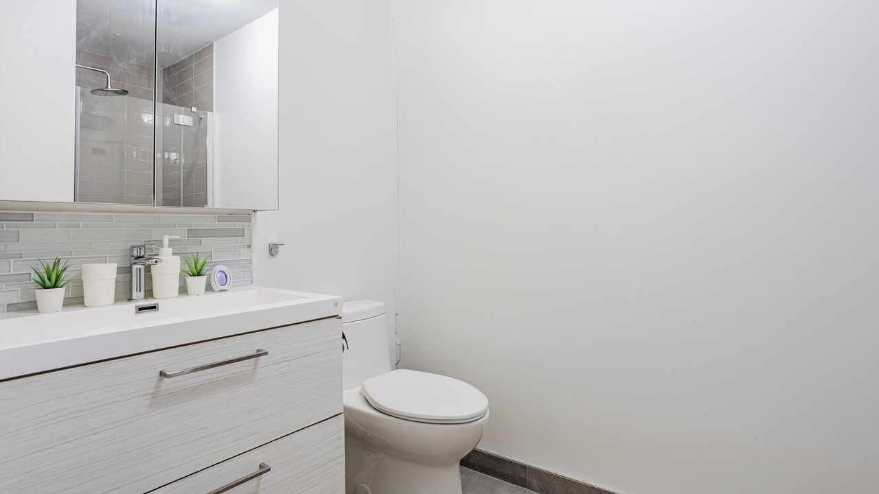 Photo of Bathroom in Pointe-Saint-Charles
