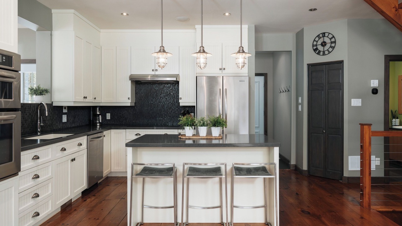 Photo of Kitchen in Saint-Faustin-Lac-Carre